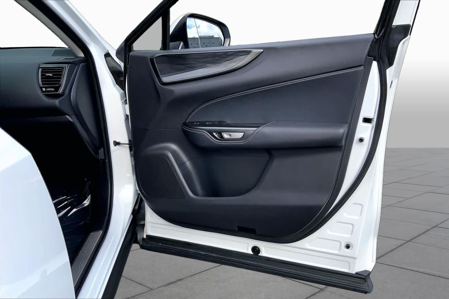 Certified 2026 Lexus NX 350h AWD w/ Accessory Package (Z1) image 23