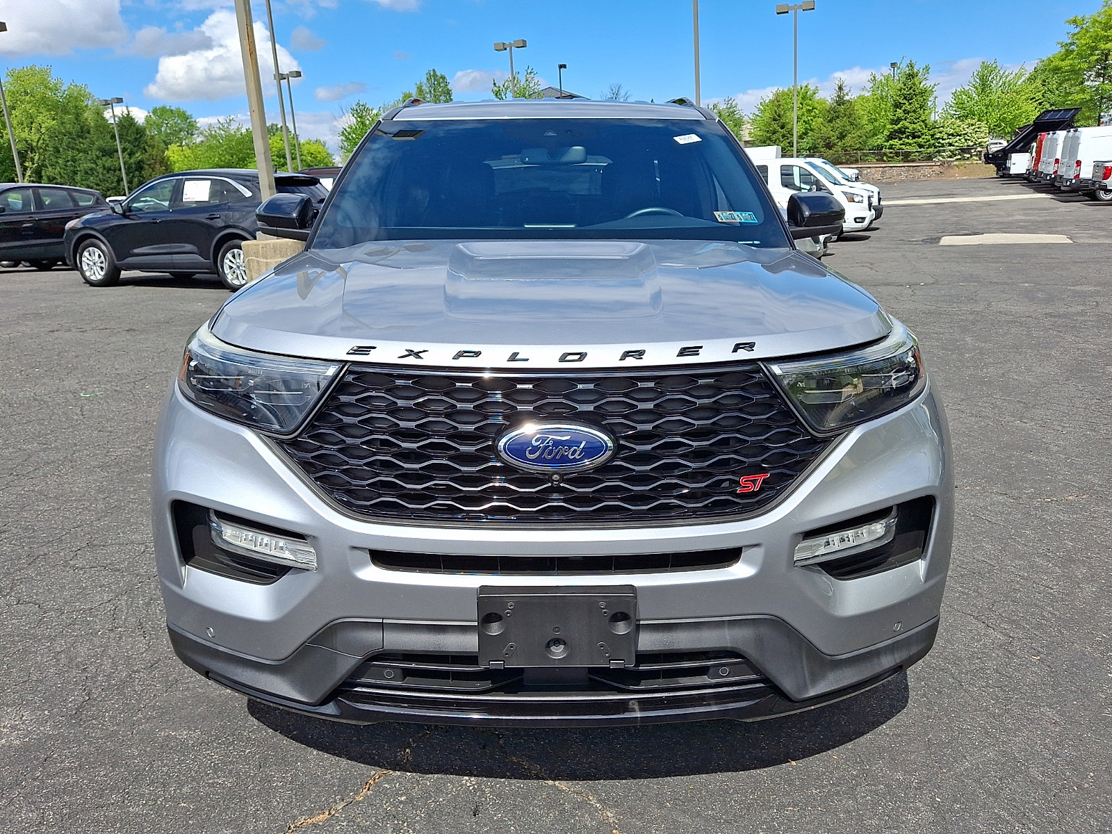 Used 2020 Ford Explorer ST AWD/4WD image 2