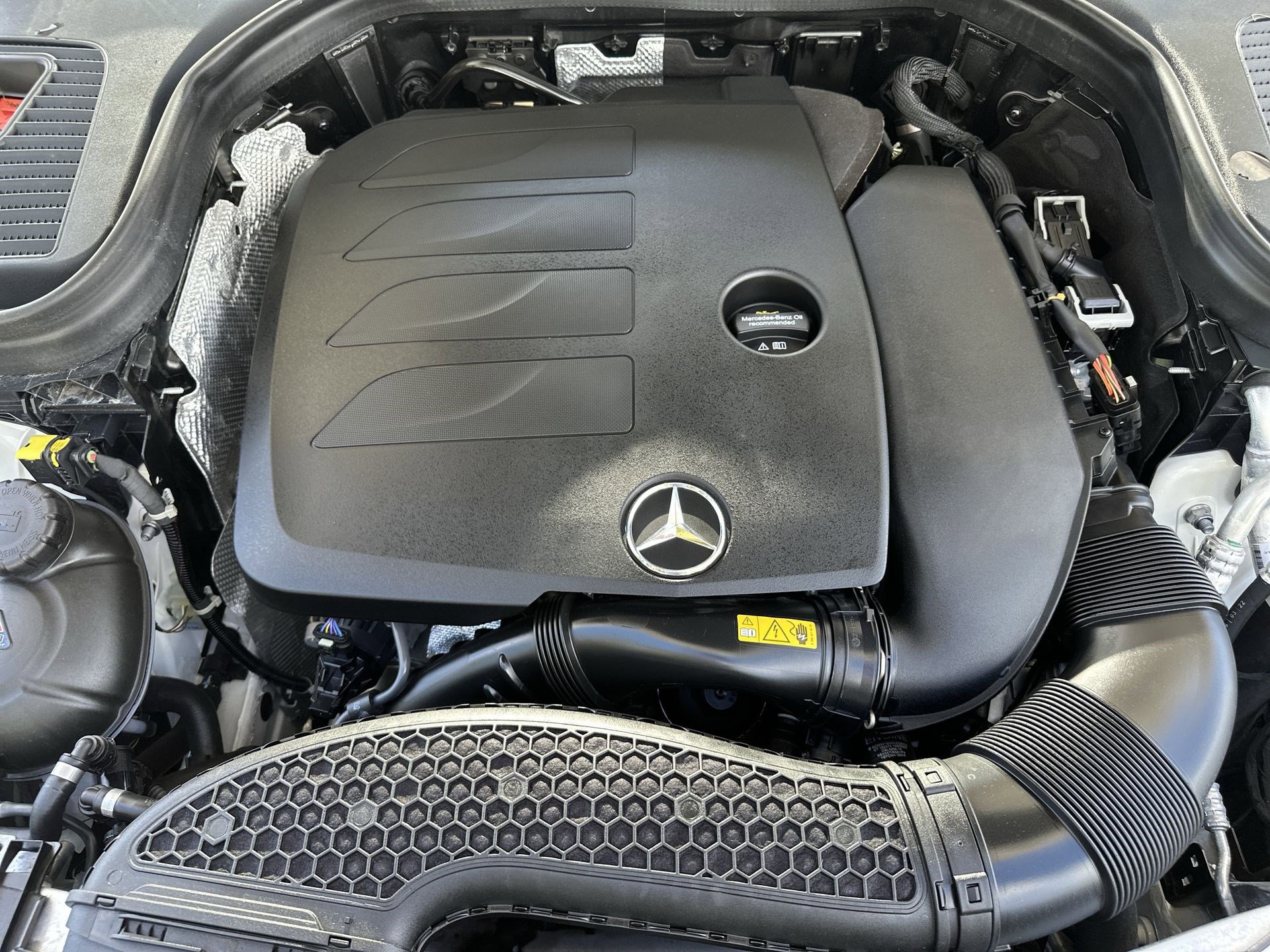 Used 2022 Mercedes-Benz GLC 300 image 17