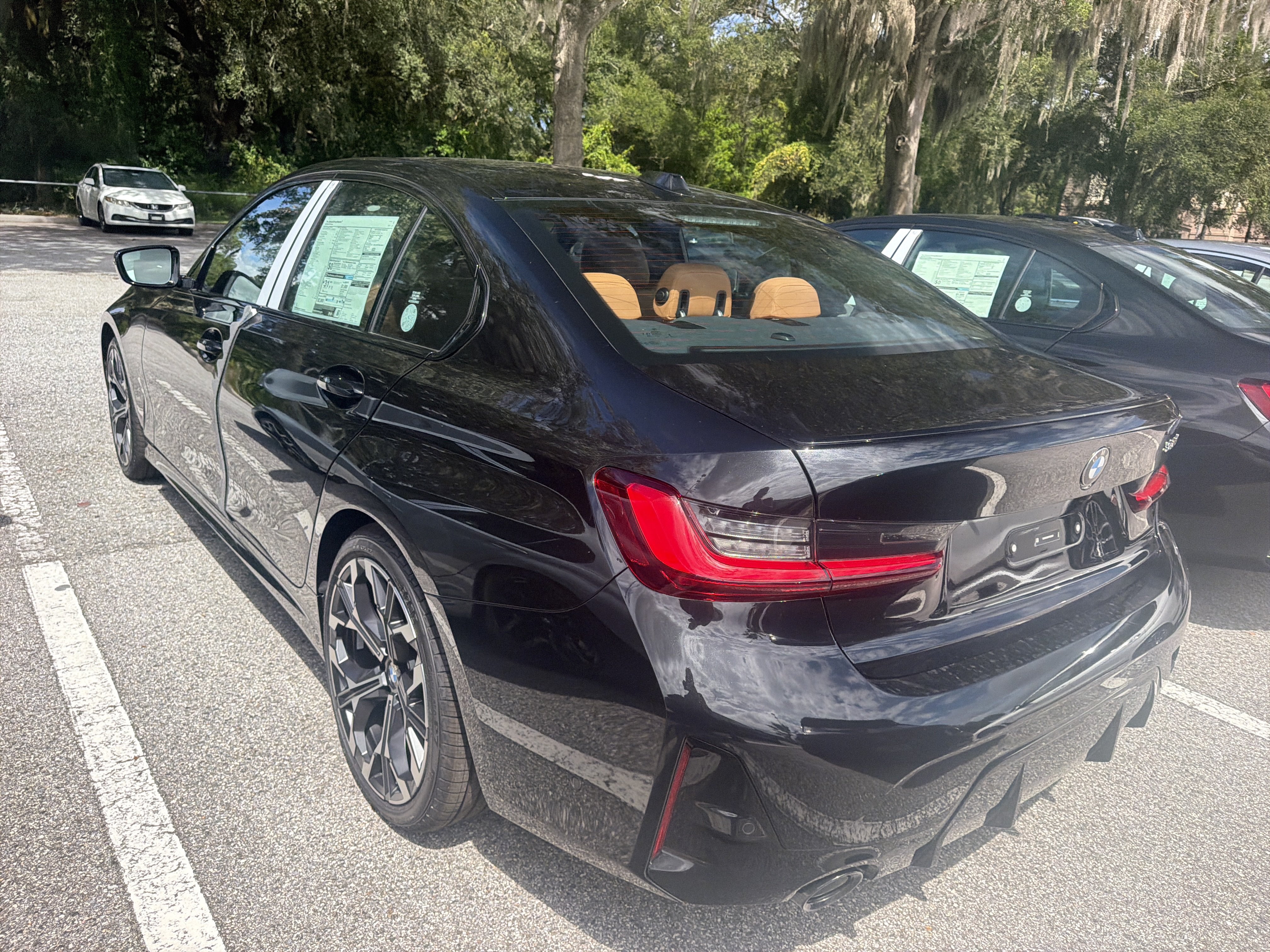 New 2026 BMW 330i Sedan w/ M Sport Package RWD image 3