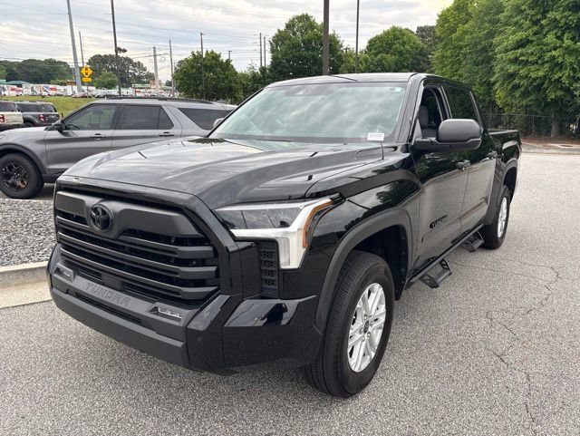 Used 2024 Toyota Tundra SR5 AWD/4WD image 4