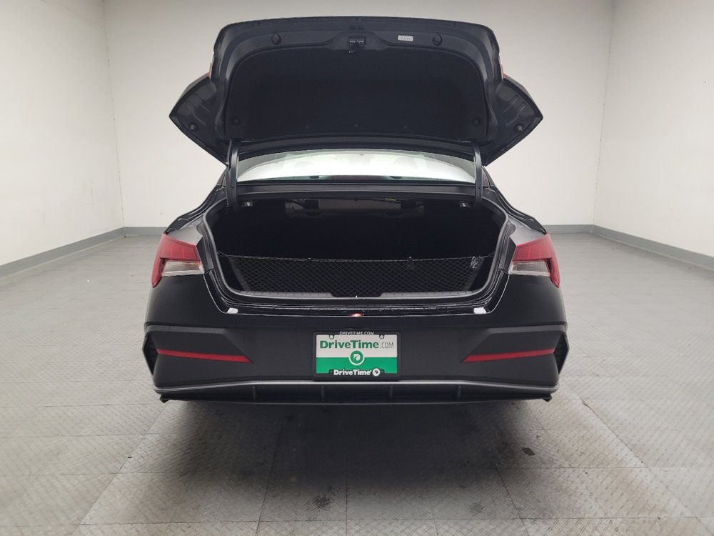Used 2025 Hyundai Elantra SE image 29