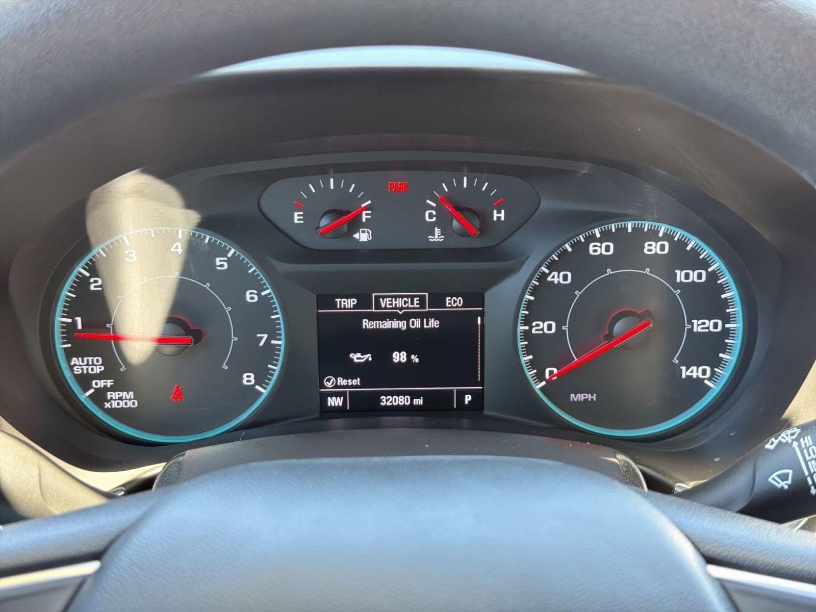 Used 2023 Chevrolet Equinox LS FWD image 17