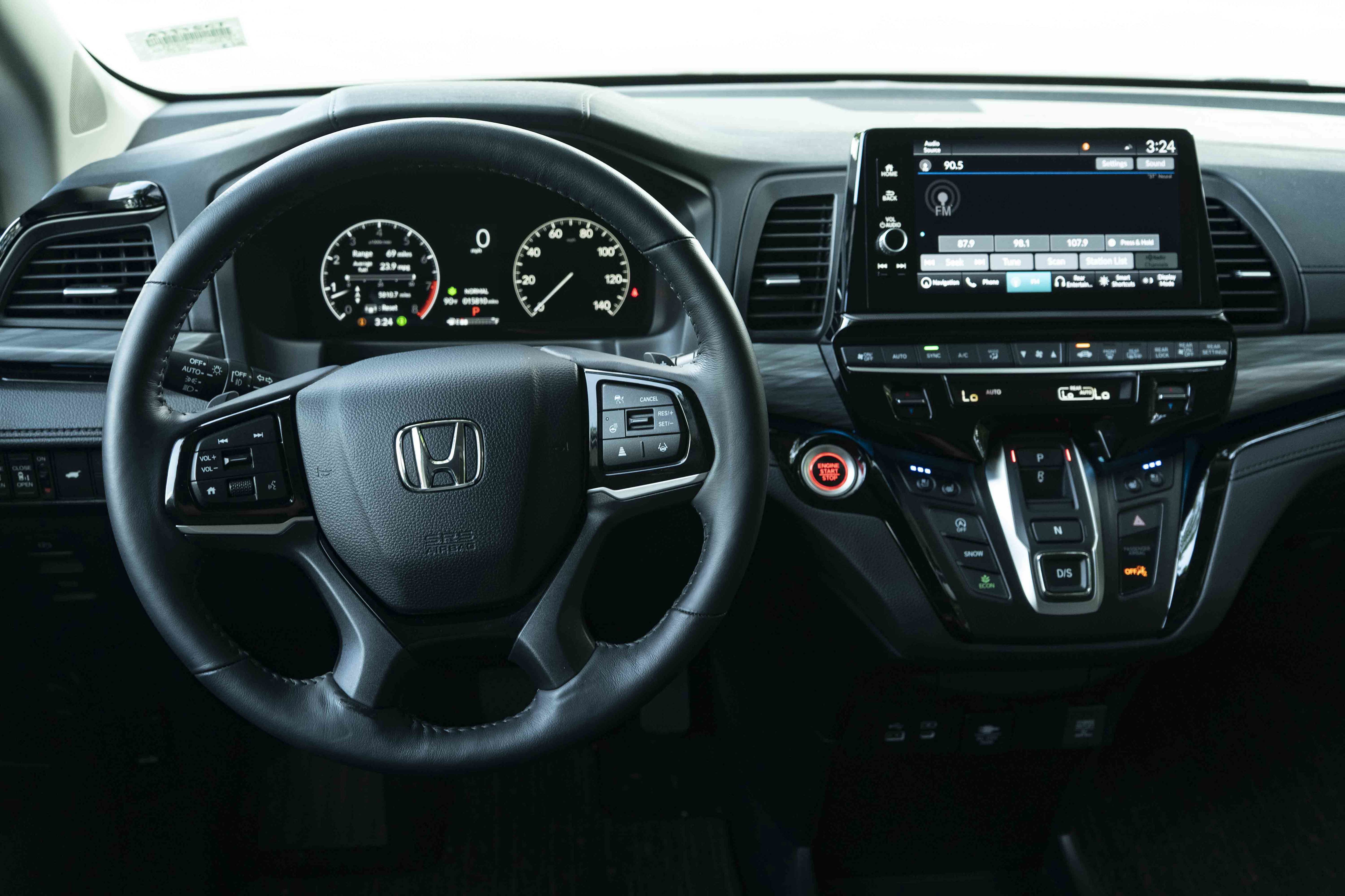 Used 2025 Honda Odyssey Elite image 20