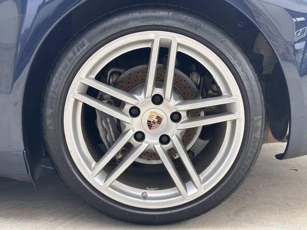 Used 2014 Porsche 911 Carrera image 18