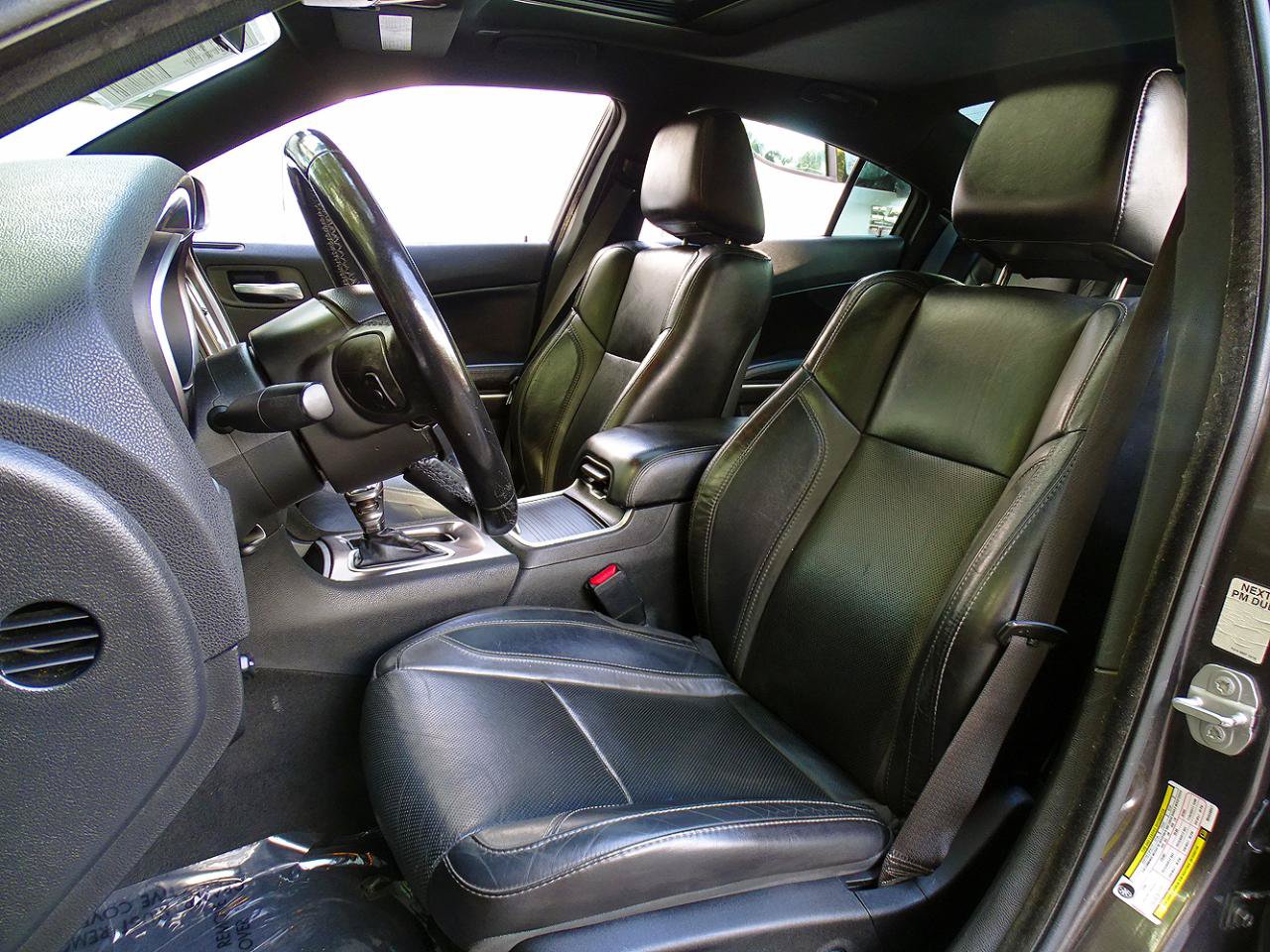 Used 2021 Dodge Charger SXT w/ Leather Interior Group RWD image 17