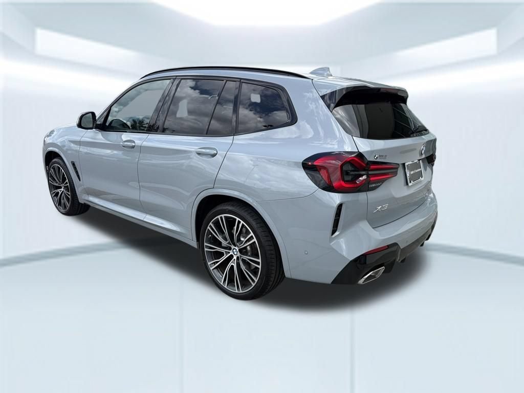 Used 2023 BMW X3 xDrive30i w/ M Sport Package AWD/4WD image 5