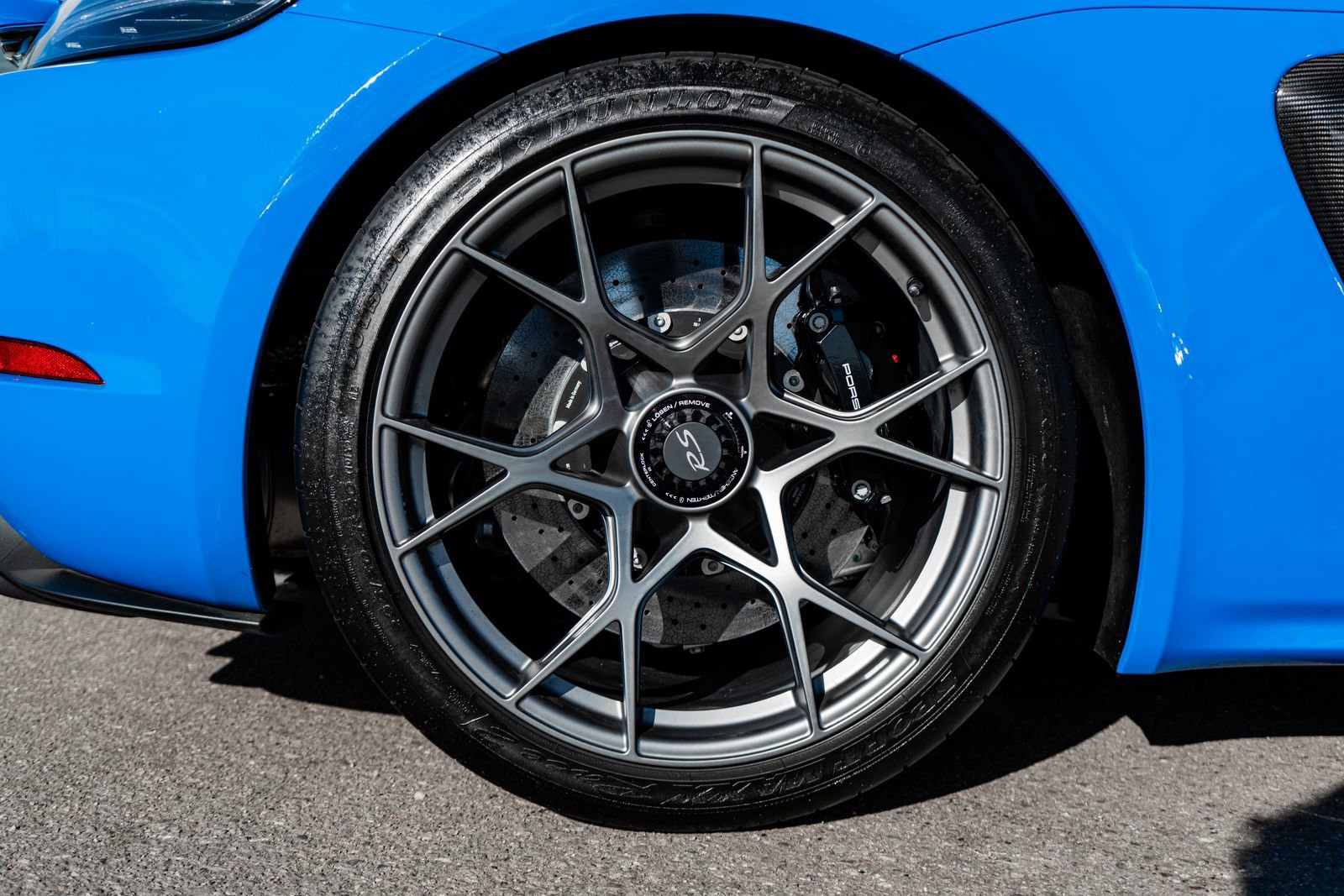 Used 2023 Porsche 718 Cayman GT4 RS RWD image 15
