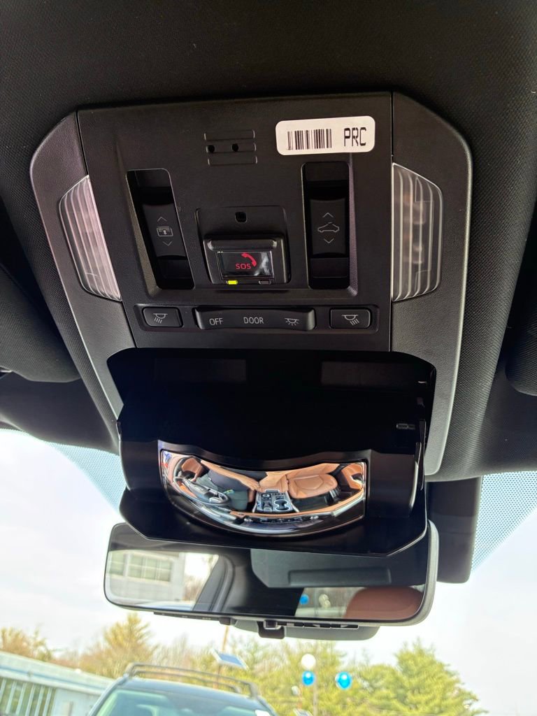 Used 2020 Toyota Highlander Platinum AWD/4WD image 44