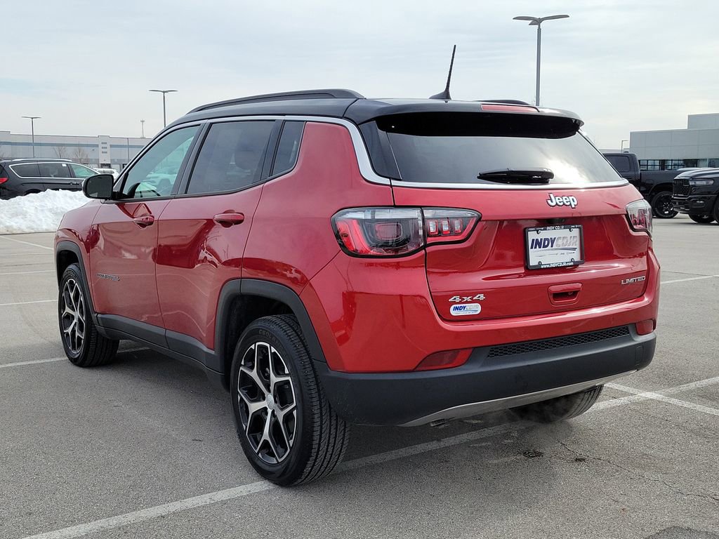 Used 2024 Jeep Compass Limited image 6