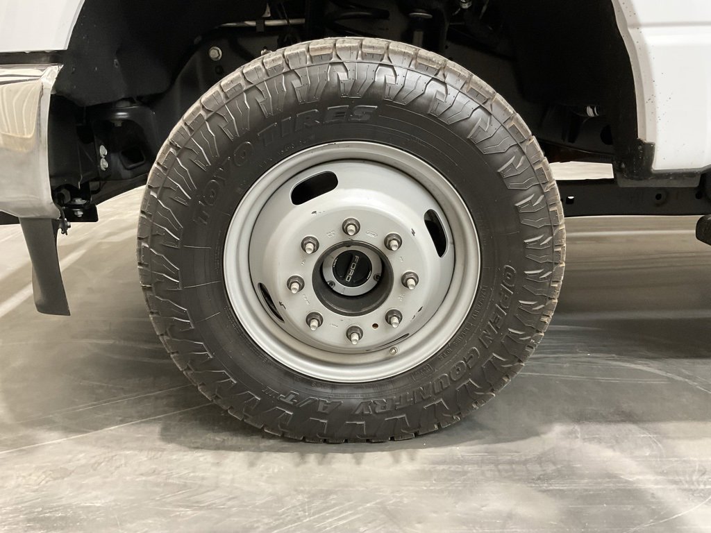 Used 2024 Ford F350 XL w/ Snow Plow Prep Package image 6