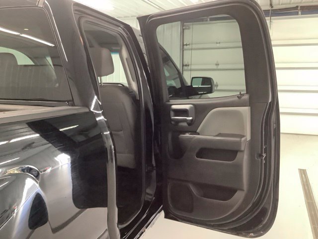 Used 2018 Chevrolet Silverado 1500 W/T w/ Black Out Edition AWD/4WD image 9
