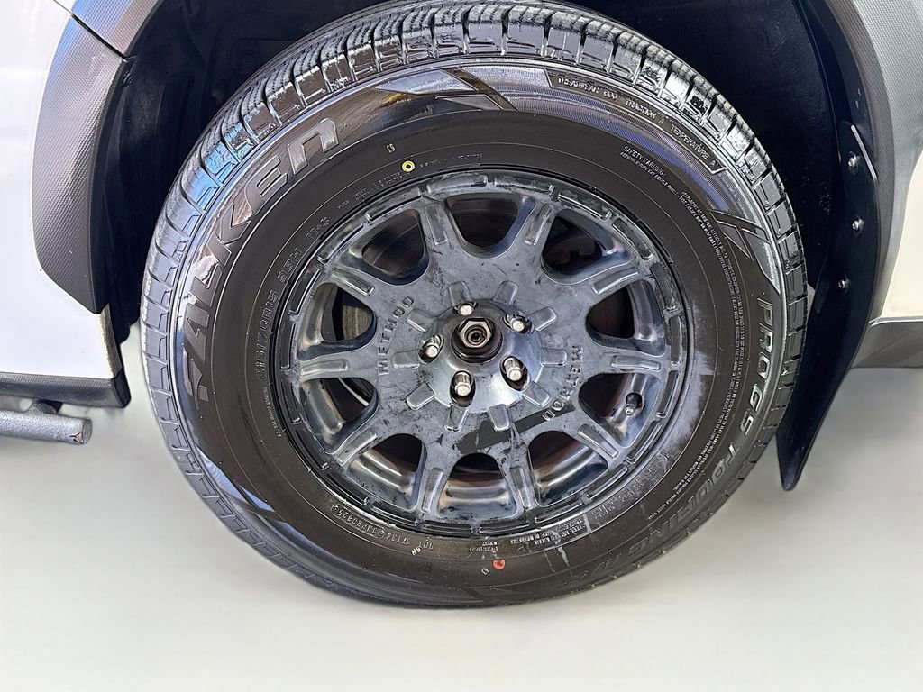 Used 2017 Subaru Crosstrek 2.0i Limited image 31