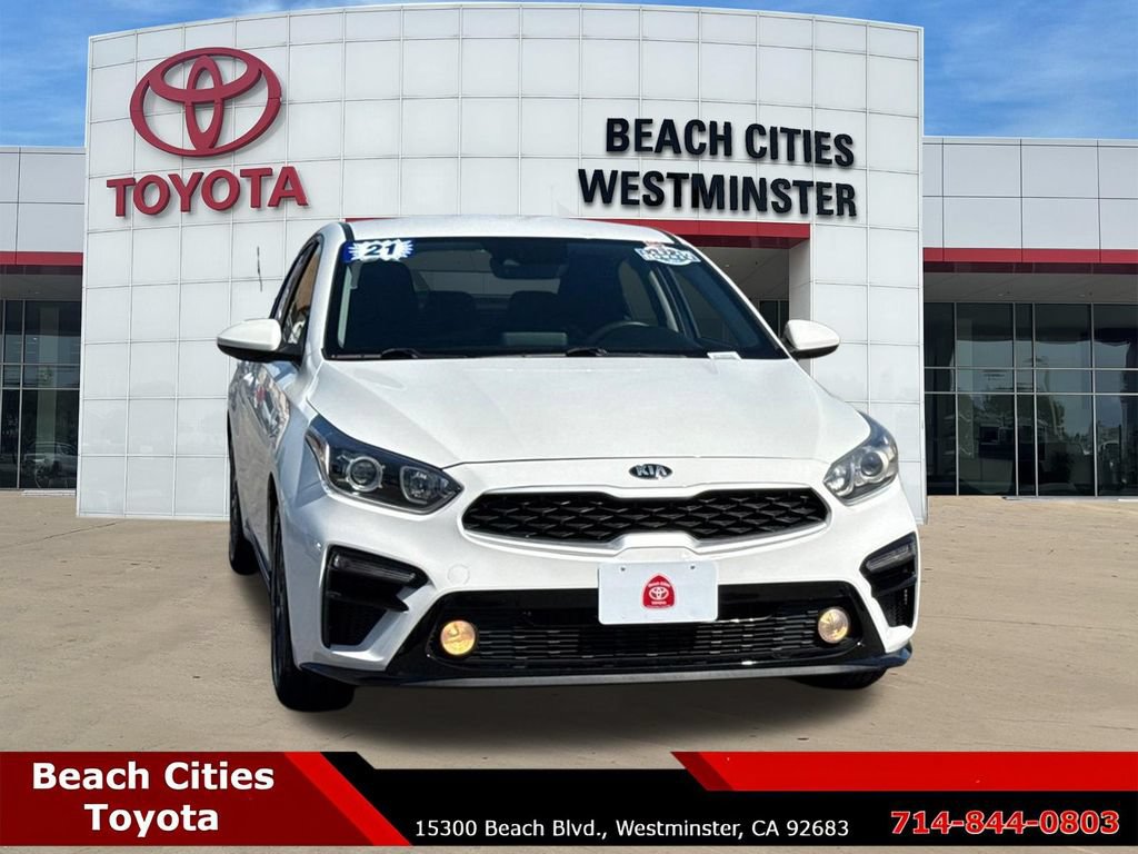 Used 2021 Kia Forte LXS FWD image 3