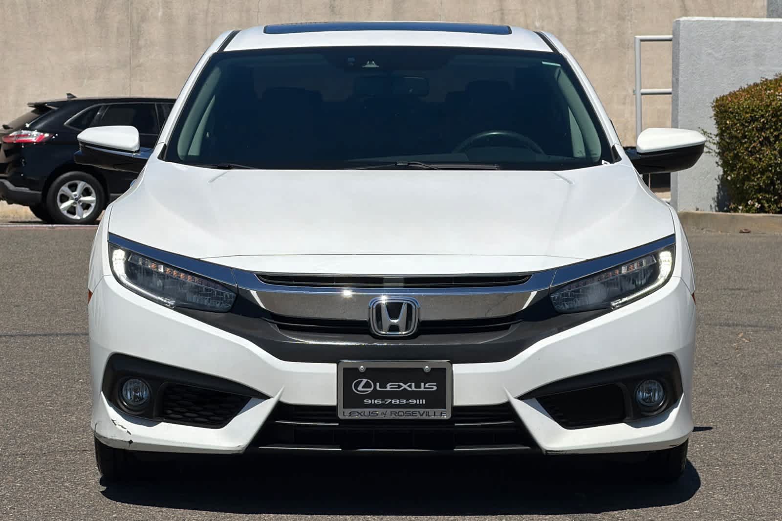 Used 2017 Honda Civic Touring image 10