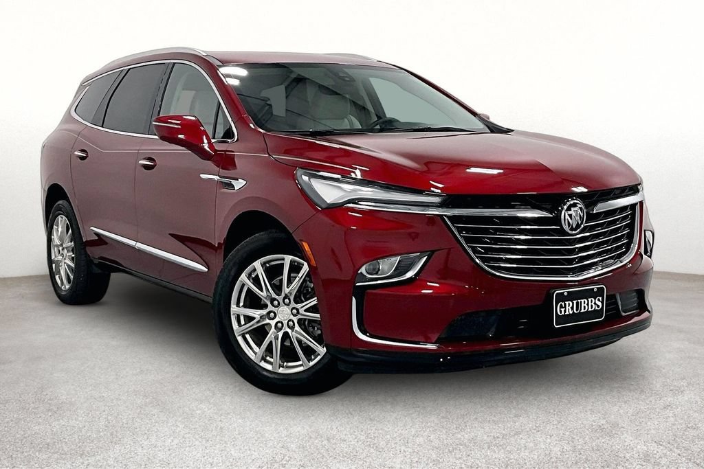 Used 2022 Buick Enclave Premium w/ Surround and Sites Package FWD image 1