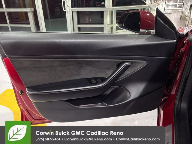 Used 2018 Tesla Model 3 Long Range RWD image 13