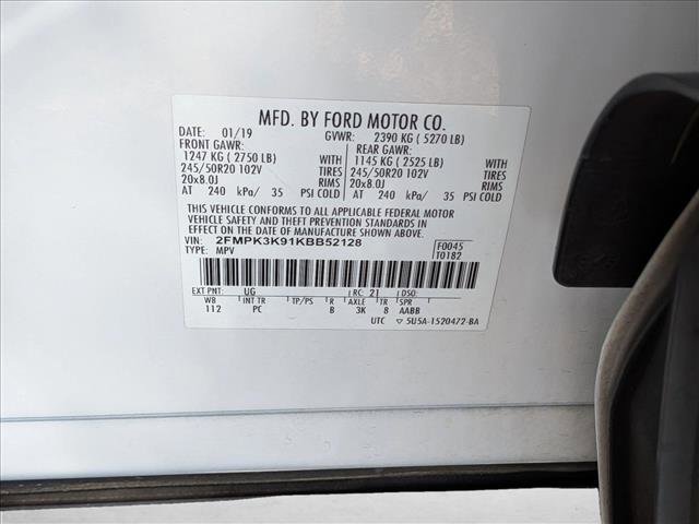 Used 2019 Ford Edge Titanium w/ Equipment Group 301A FWD image 23