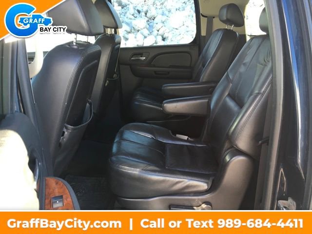 Used 2007 Chevrolet Suburban LTZ w/ LTZ Preferred Equipment Group image 23
