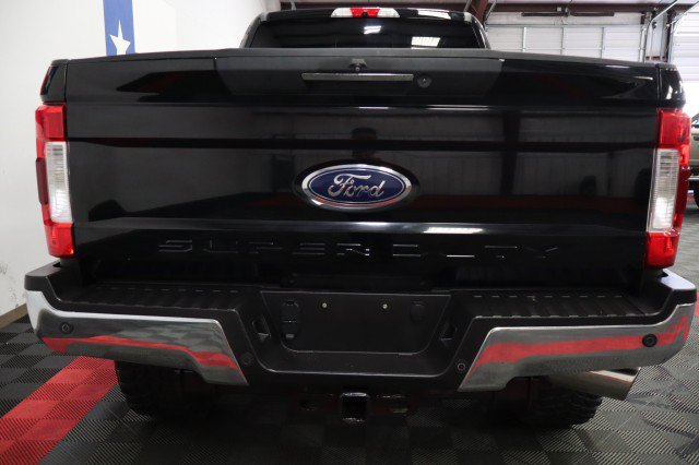 Used 2017 Ford F250 Lariat w/ Lariat Ultimate Package AWD/4WD image 23