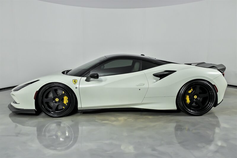 Used 2020 Ferrari F8 Tributo RWD image 5