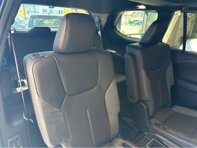 New 2026 Lexus TX 550h AWD Plug-In Hybrid image 9