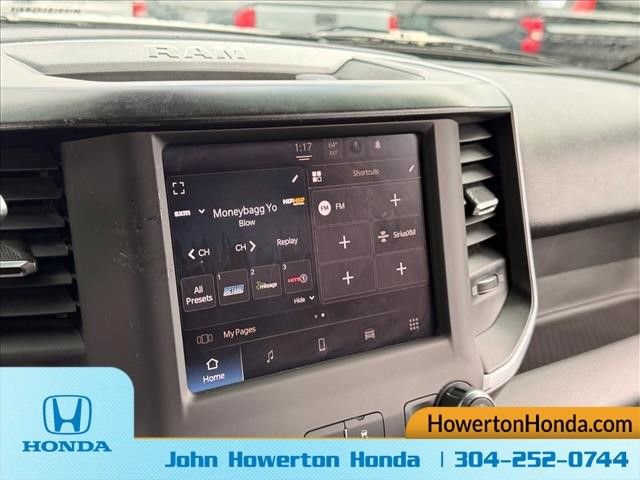 Used 2022 RAM 2500 Big Horn w/ Cold Weather Group image 22