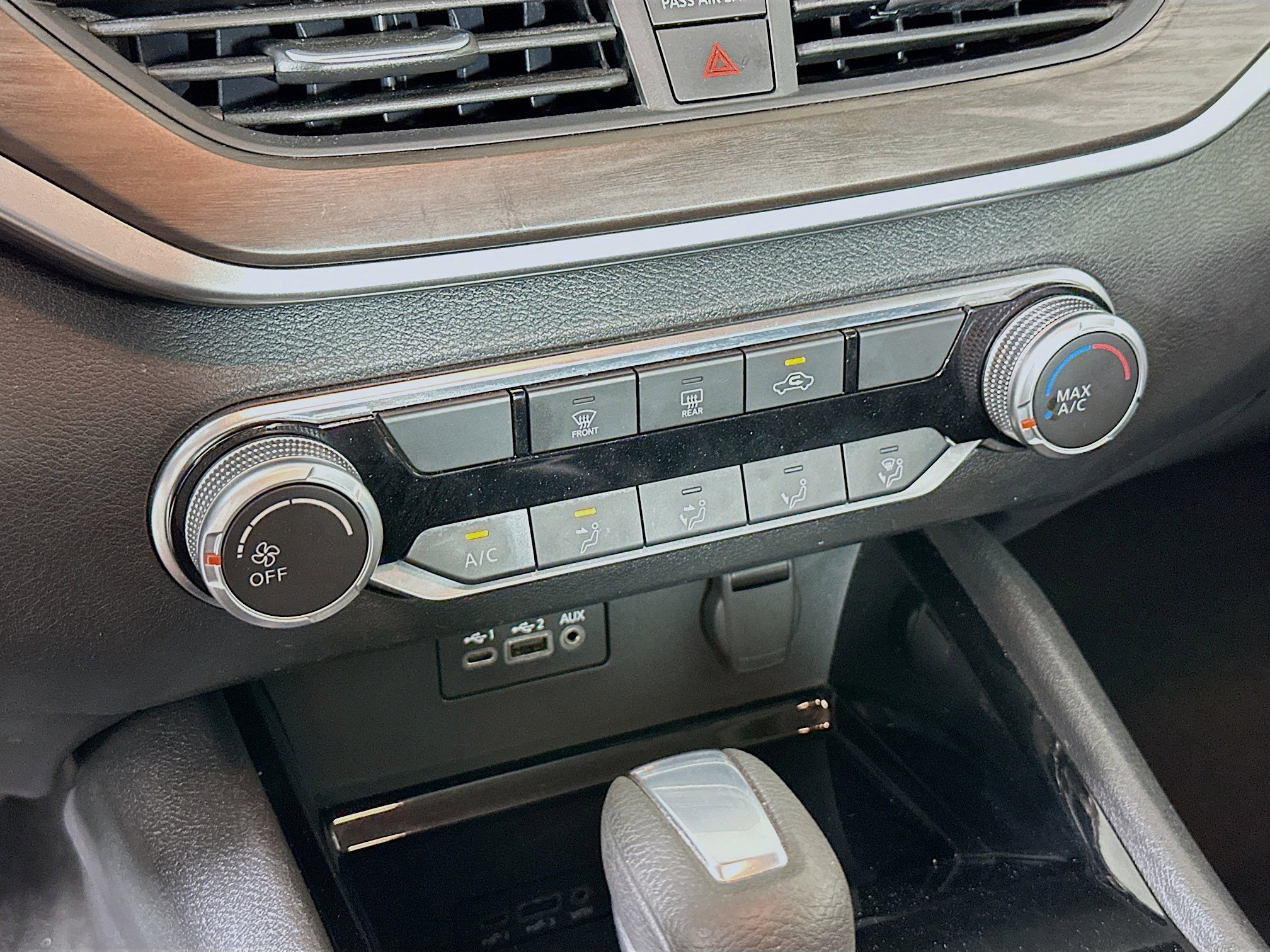 Used 2024 Nissan Altima 2.5 SV image 23