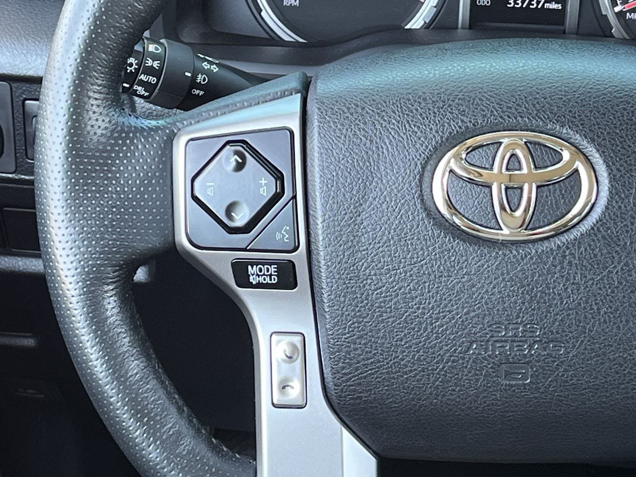 Used 2023 Toyota 4Runner Limited AWD/4WD image 12