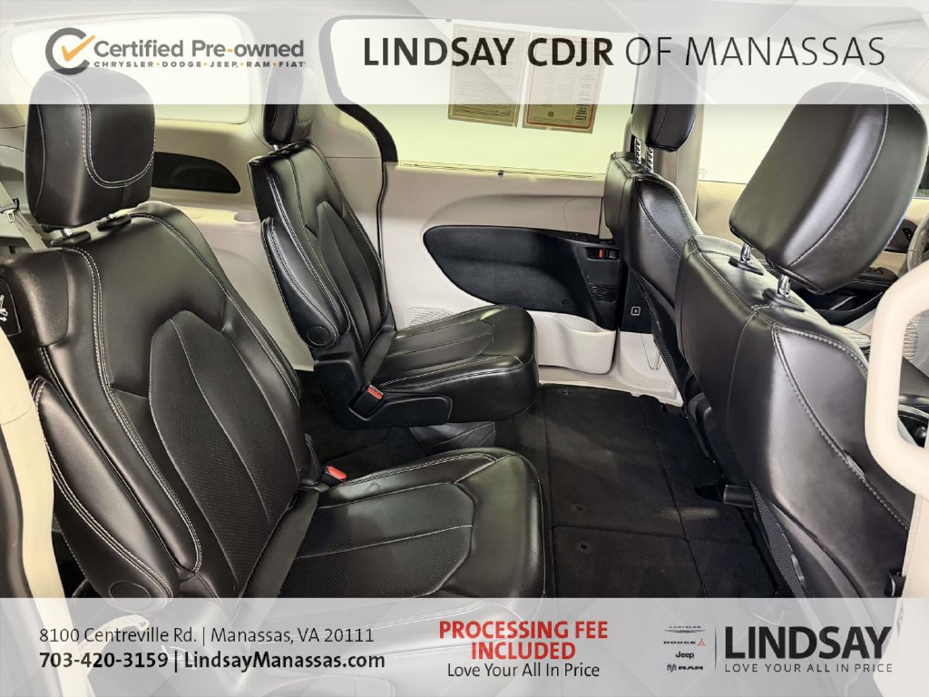 Certified 2024 Chrysler Pacifica Touring-L FWD image 17