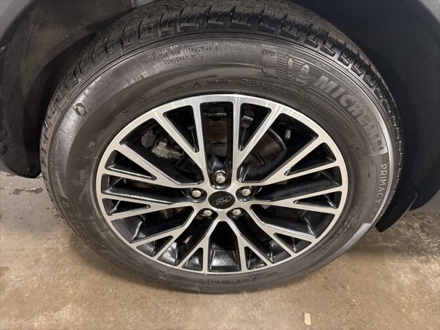 Used 2024 Ford Escape SE w/ PHEV Premium Package image 26