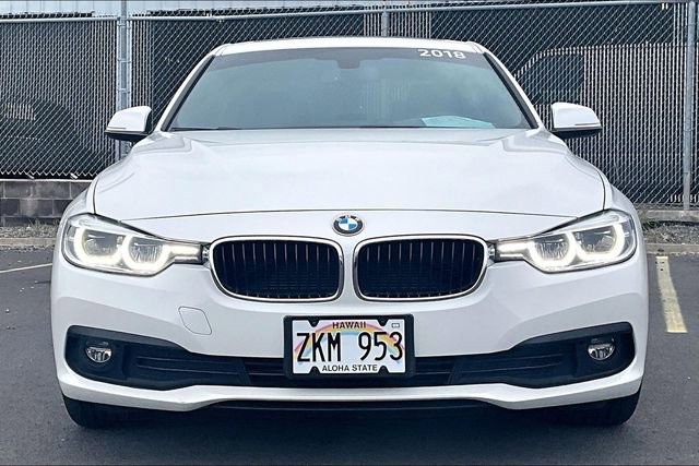 Used 2018 BMW 320i Sedan image 2