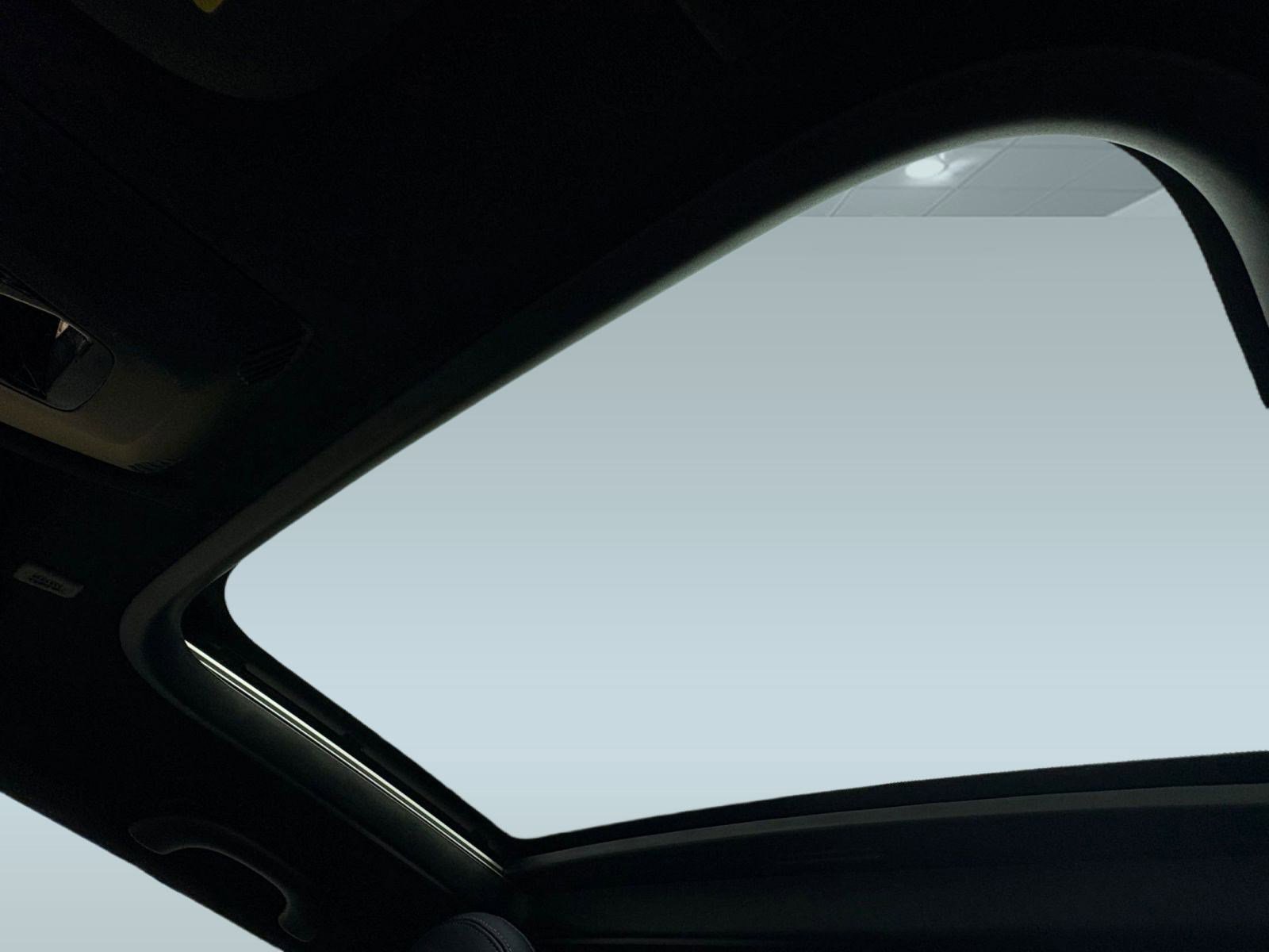 New 2026 MINI Cooper 2-Door Hardtop image 14