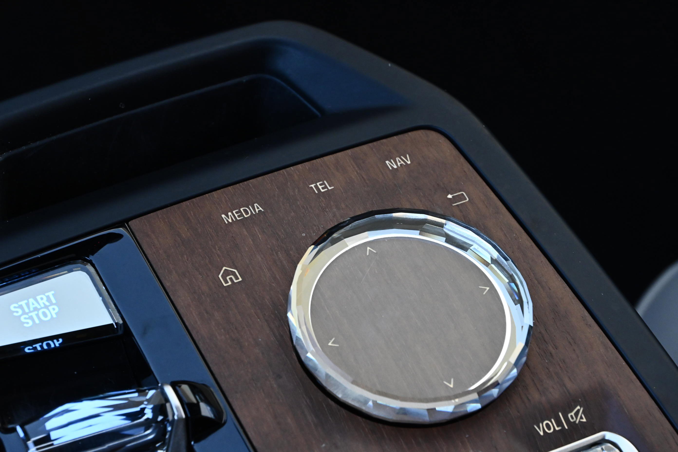 Certified 2024 BMW iX xDrive50 w/ Premium Package image 20