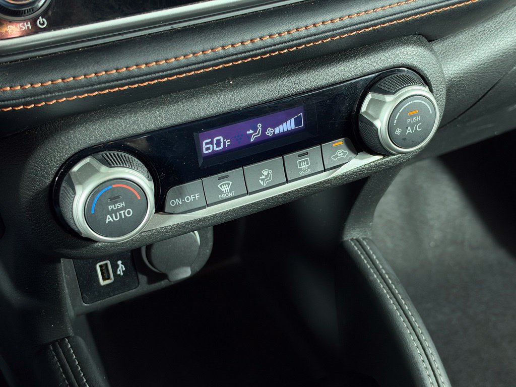 Used 2018 Nissan Kicks SR FWD image 18