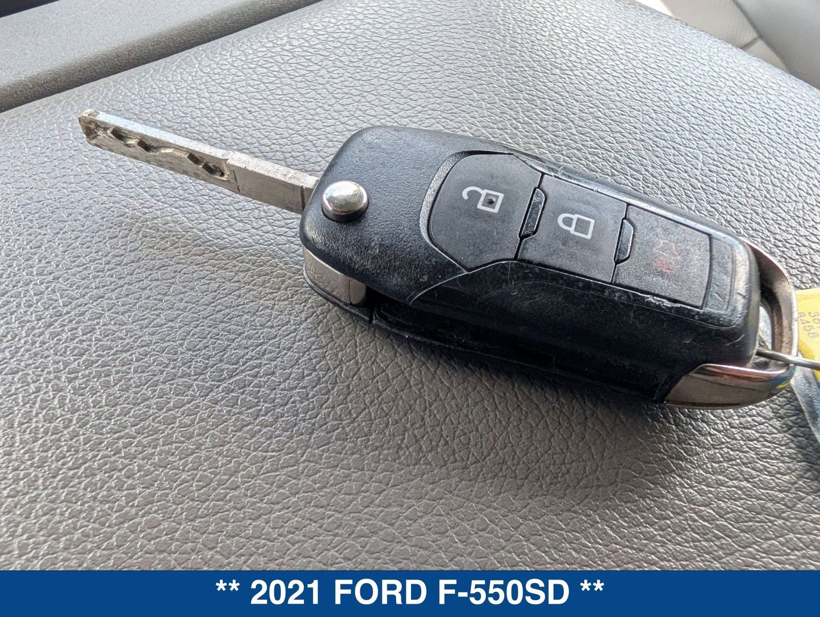 Used 2021 Ford F550 4x4 Crew Cab Super Duty image 33