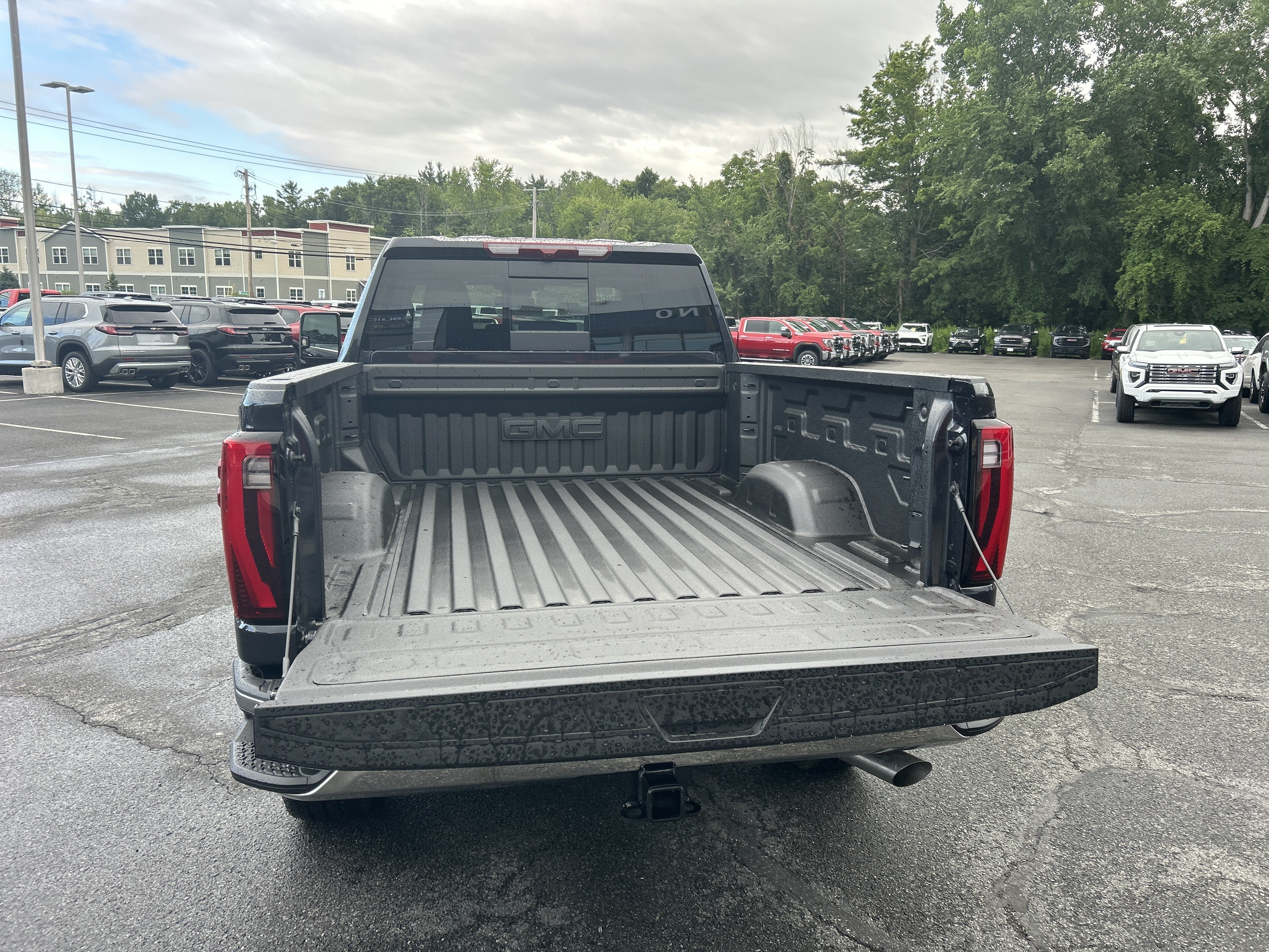 New 2026 GMC Sierra 2500 SLT w/ SLT Premium Package AWD/4WD image 14