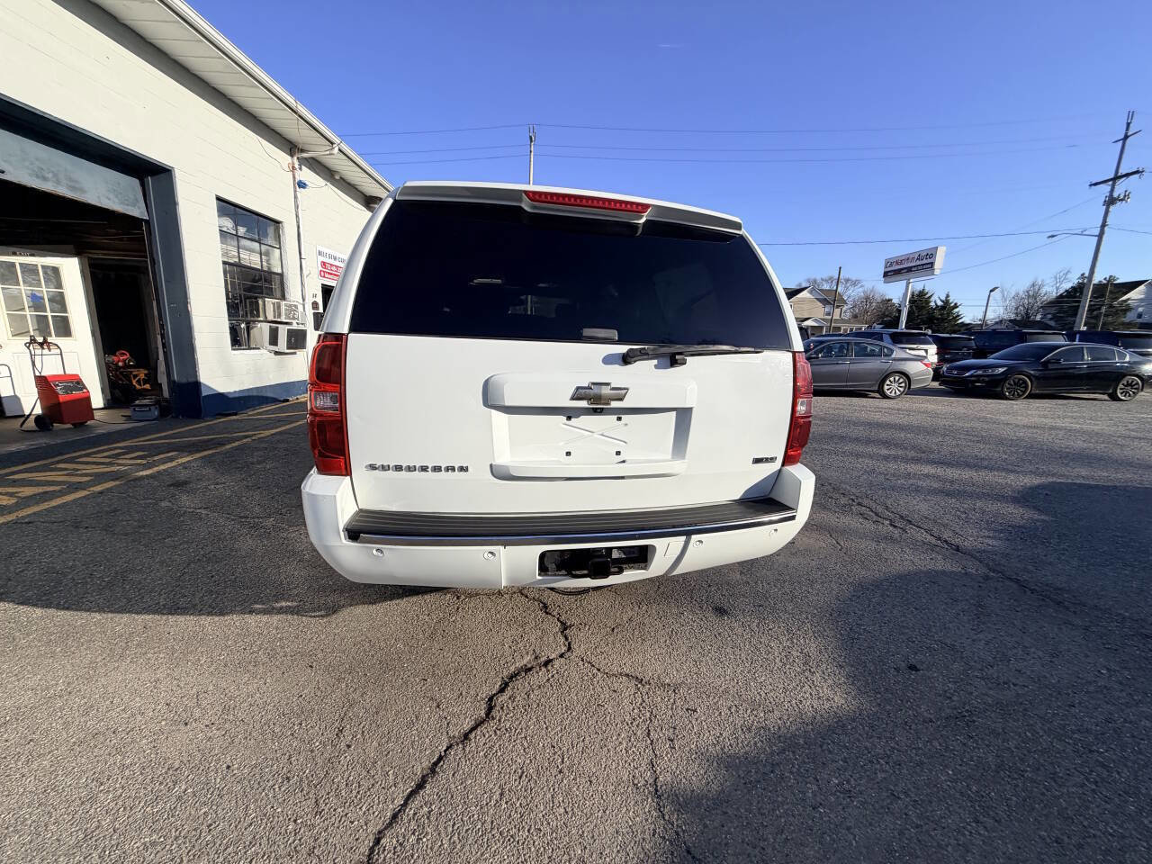 Used 2009 Chevrolet Suburban LTZ image 48