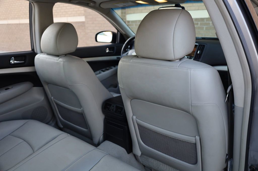 Used 2008 INFINITI G35 x Sedan w/ Premium Pkg image 19