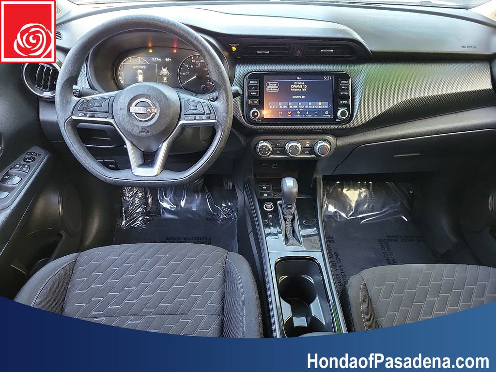 Used 2023 Nissan Kicks SV FWD image 10