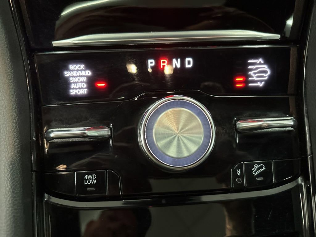 Used 2021 Jeep Grand Cherokee L Overland w/ Luxury Tech Group IV image 19