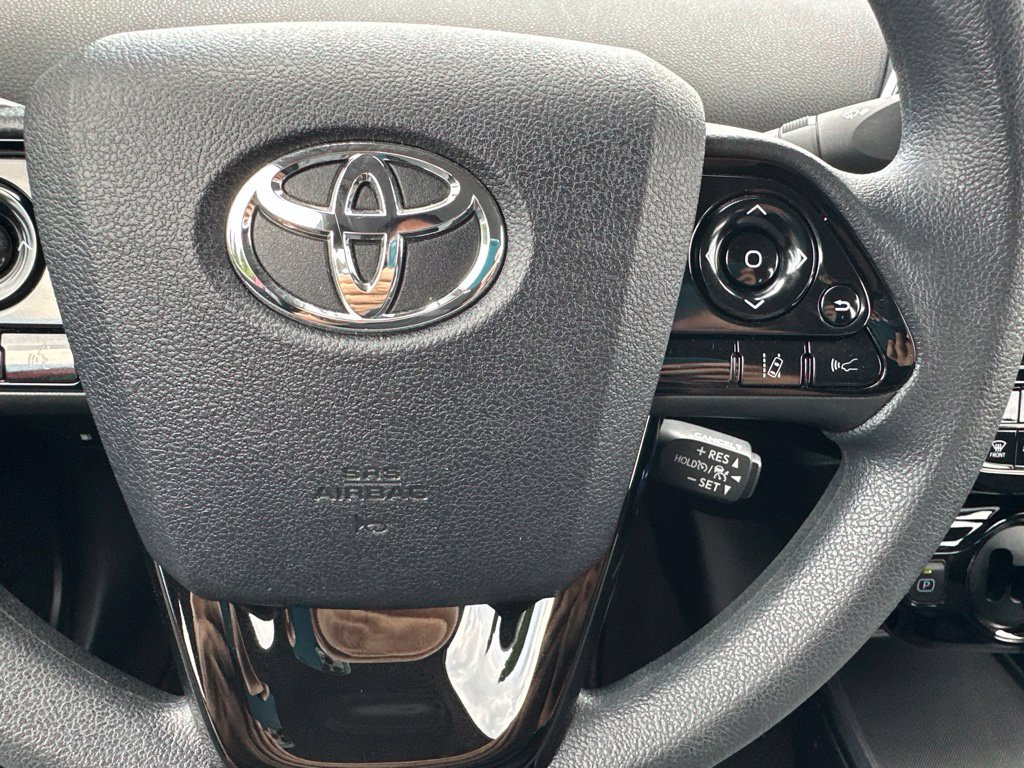 Certified 2021 Toyota Prius L Eco FWD image 14