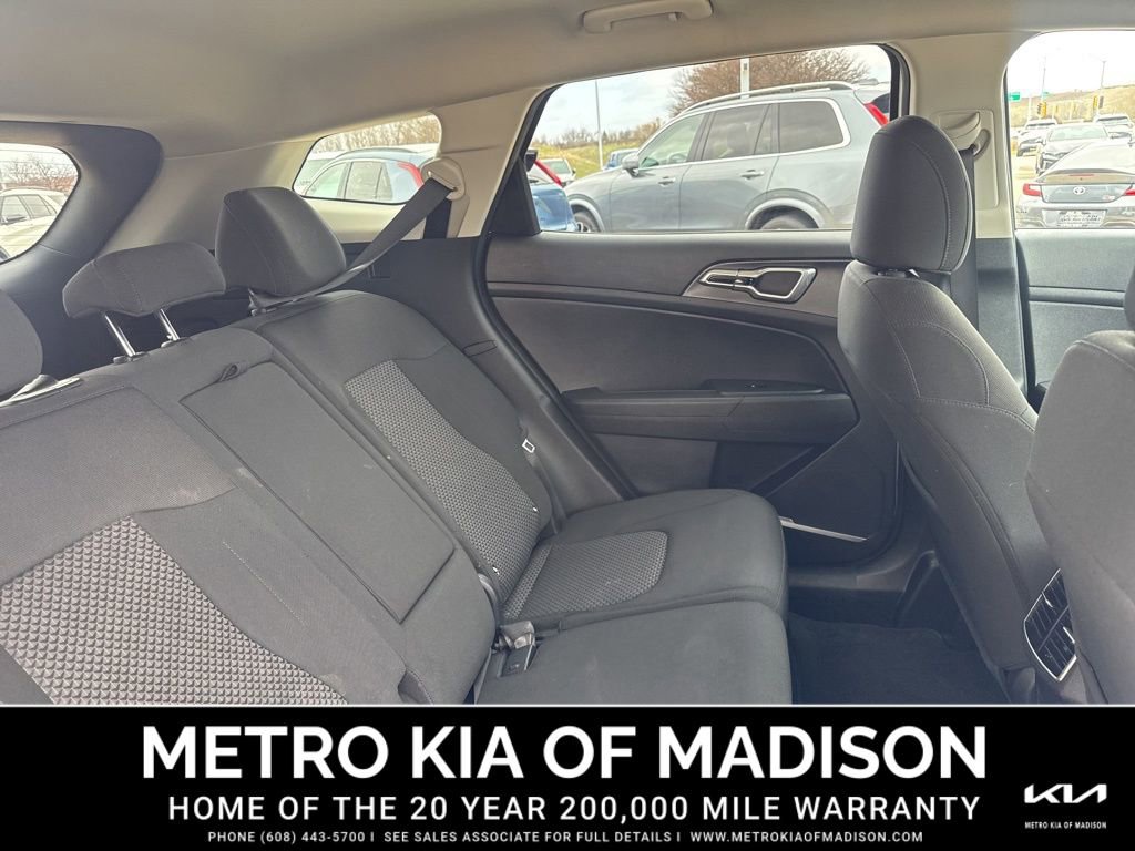Used 2023 Kia Sportage LX AWD/4WD image 34