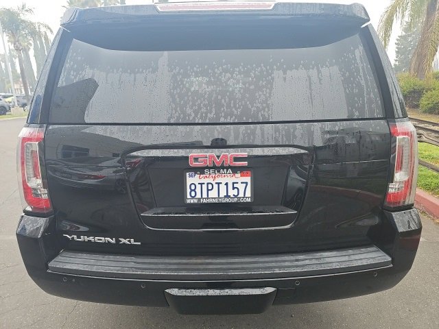 Used 2019 GMC Yukon XL SLT image 3