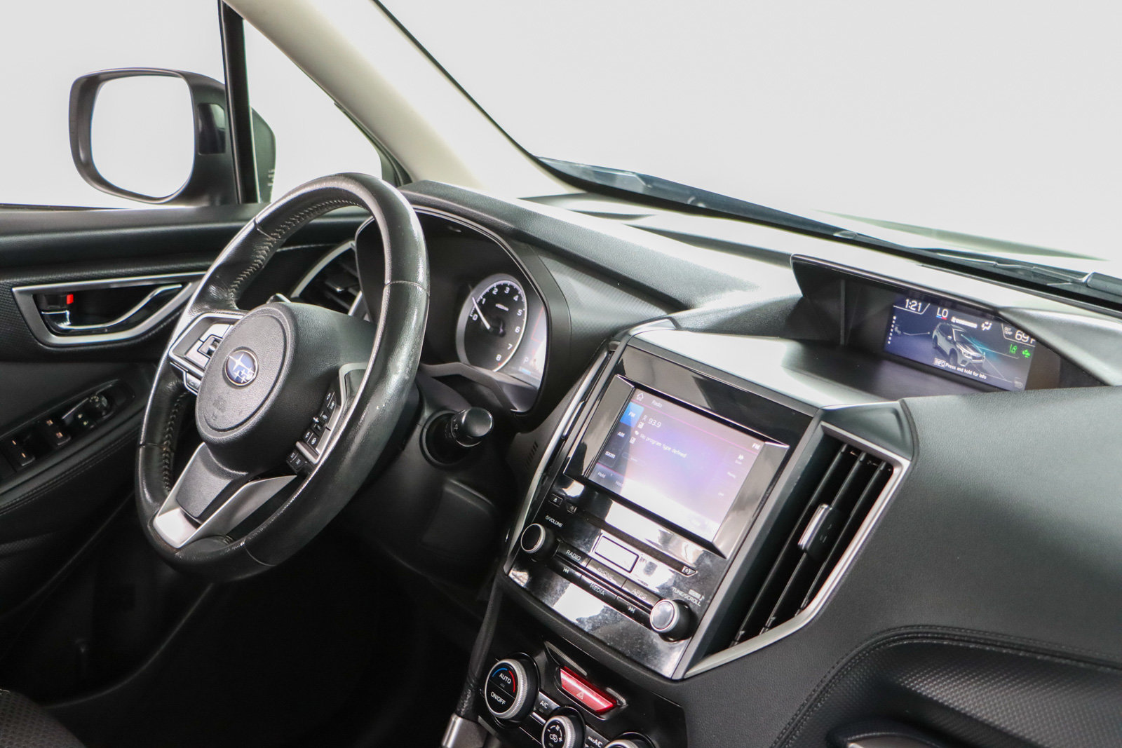 Used 2021 Subaru Forester Premium AWD/4WD image 26