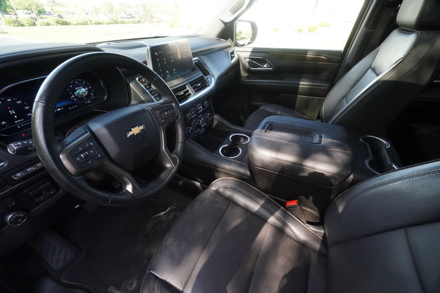 Used 2024 Chevrolet Tahoe High Country AWD/4WD image 28