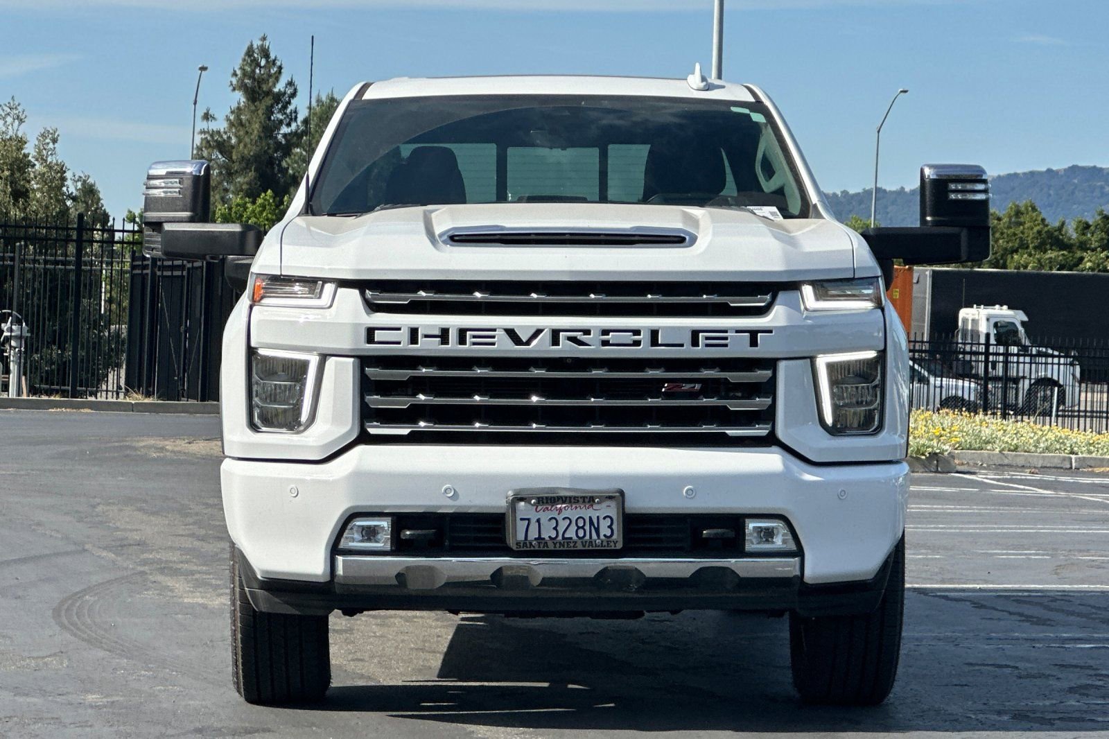 Used 2022 Chevrolet Silverado 3500 LTZ w/ Z71 Chrome Sport Edition AWD/4WD image 9