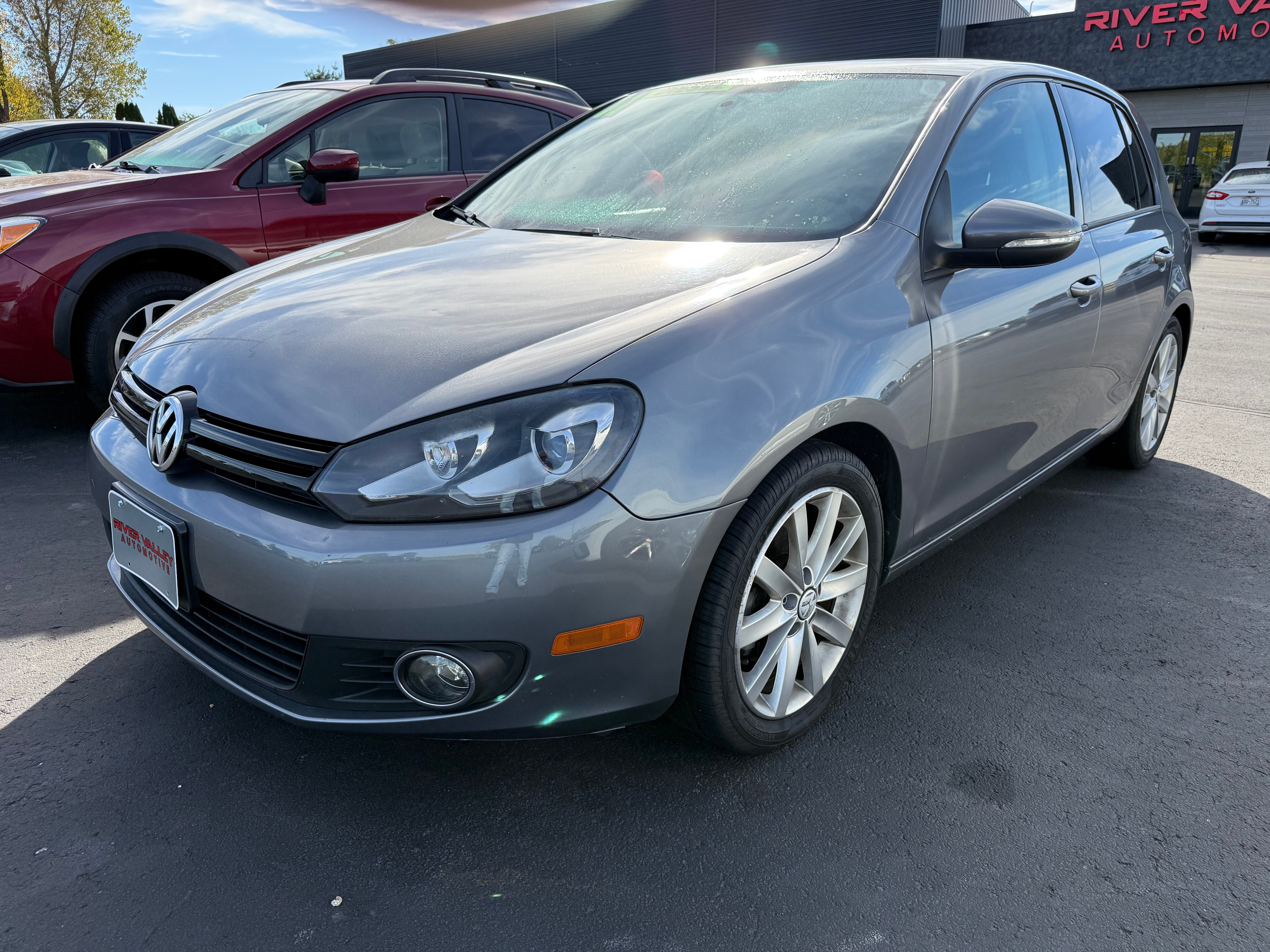 Used 2011 Volkswagen Golf TDI w/ Navigation Pkg FWD image 1