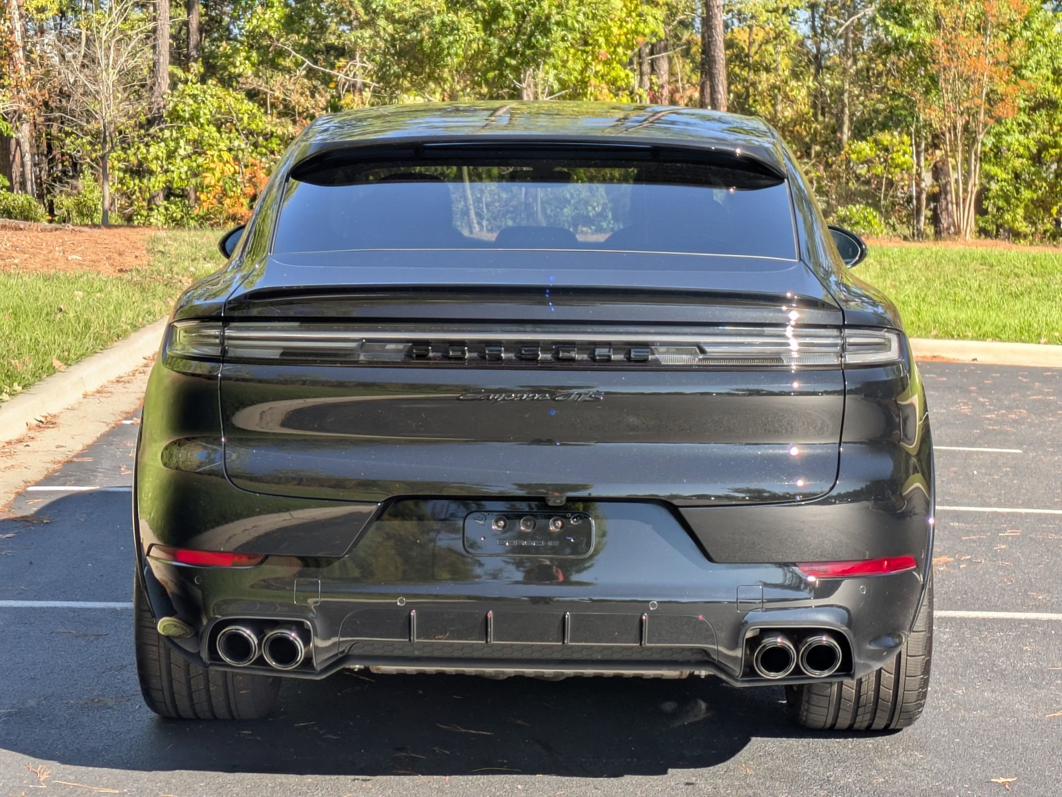 Used 2025 Porsche Cayenne GTS AWD/4WD image 6