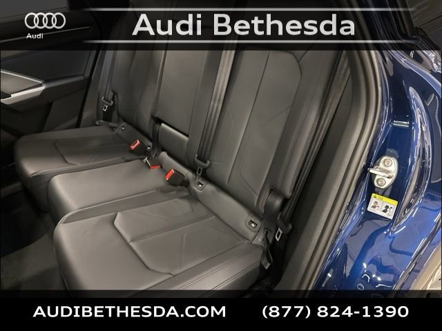 New 2025 Audi Q3 2.0T Premium image 24